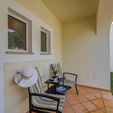 Meadow View Retreat Tatil Evi