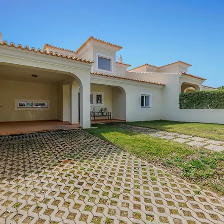 Meadow View Retreat 펜션 알부페이라