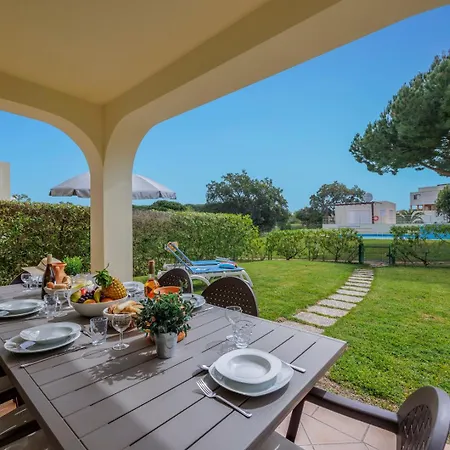 Meadow View Retreat Tatil Evi