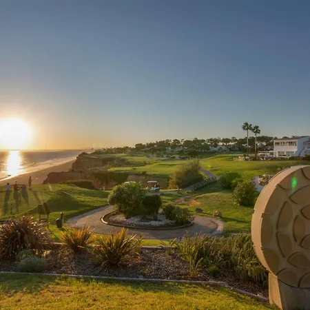 펜션 Meadow View Retreat