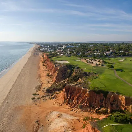 펜션 Meadow View Retreat 알부페이라