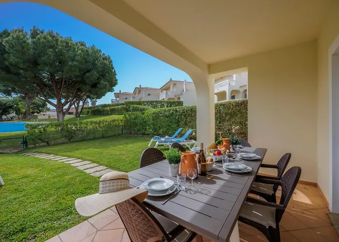 Meadow View Retreat *